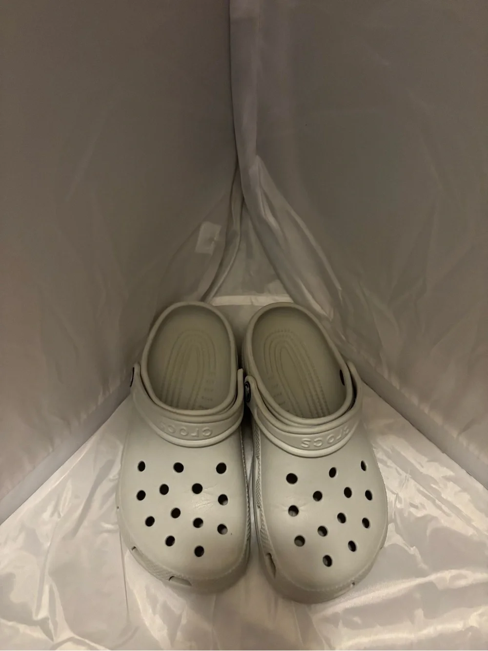 CROCS Kids Classic Clog in Light Gray